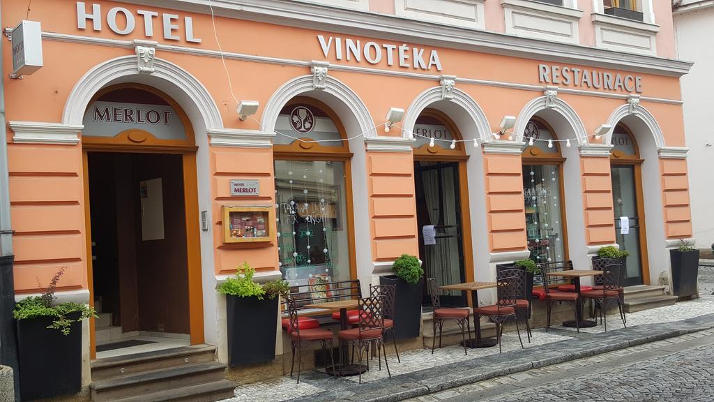 Hotel Merlot Louny Exterior photo