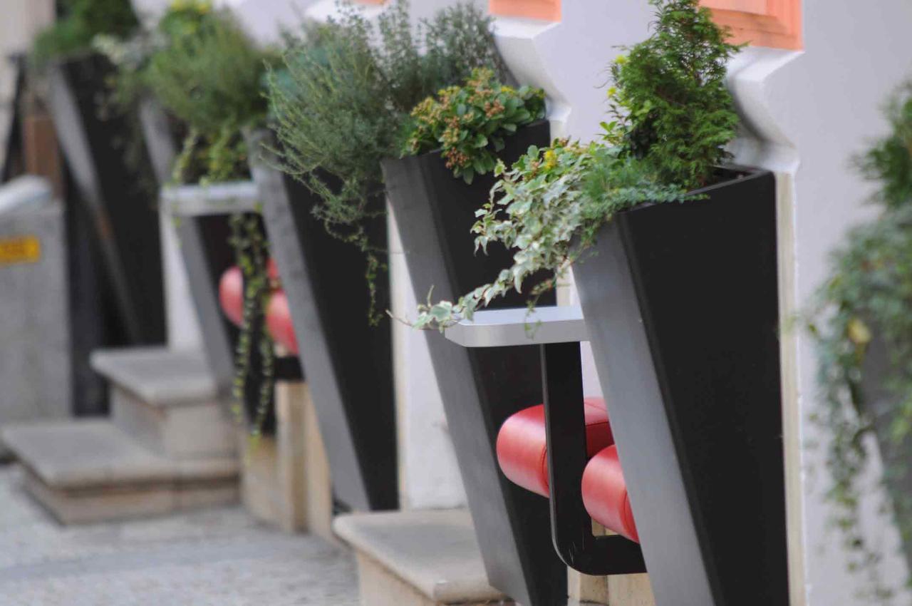 Hotel Merlot Louny Exterior photo